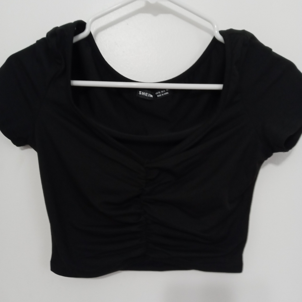Shein Short Sleeve Y2K Crop top Ruching in Front